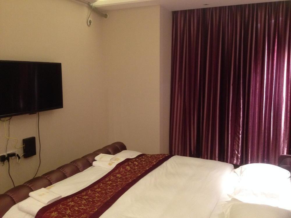 Yichao Apartment Hotel Гуанчжоу Екстер'єр фото